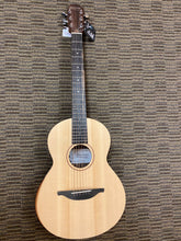 Load image into Gallery viewer, Sheeran By Lowden W-04 Guitar new
