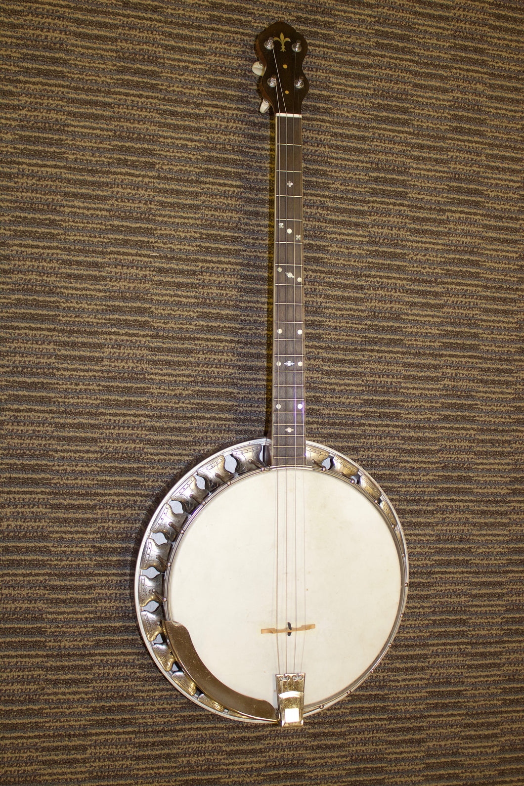 Regal Tenor Banjo c. 1930 w/ Resonator and Marquetry