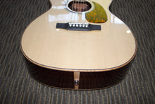 Load image into Gallery viewer, Larrivee OM-09 Rosewood Artist Series Guitar New!
